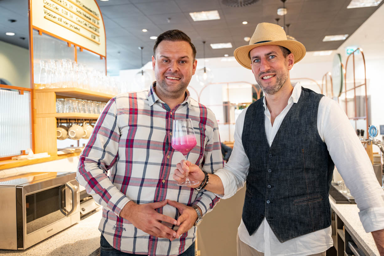 IVYS Coffee Thomas + Sanjin